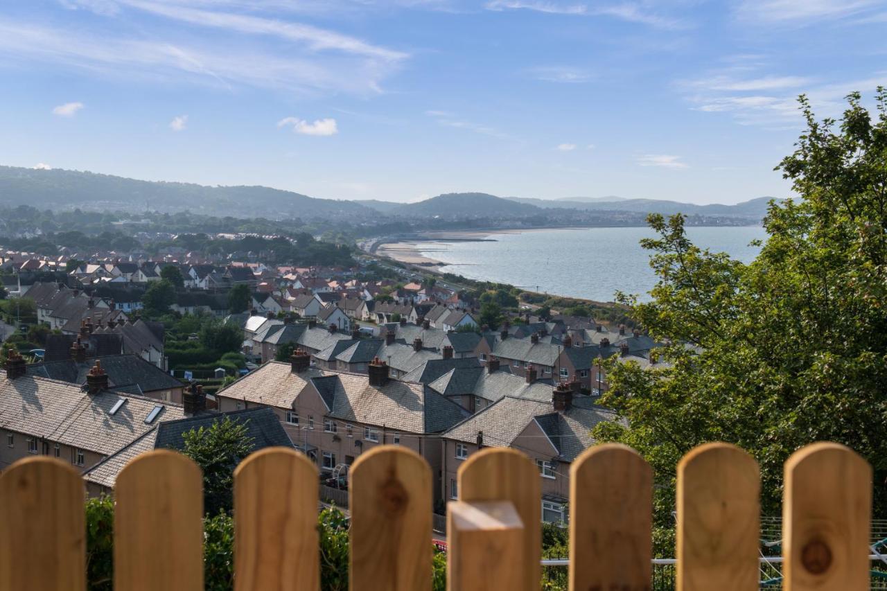 فيلا Windy Ridge Terrace With Beautiful Sea Views, North Wales Coast Old Colwyn المظهر الخارجي الصورة