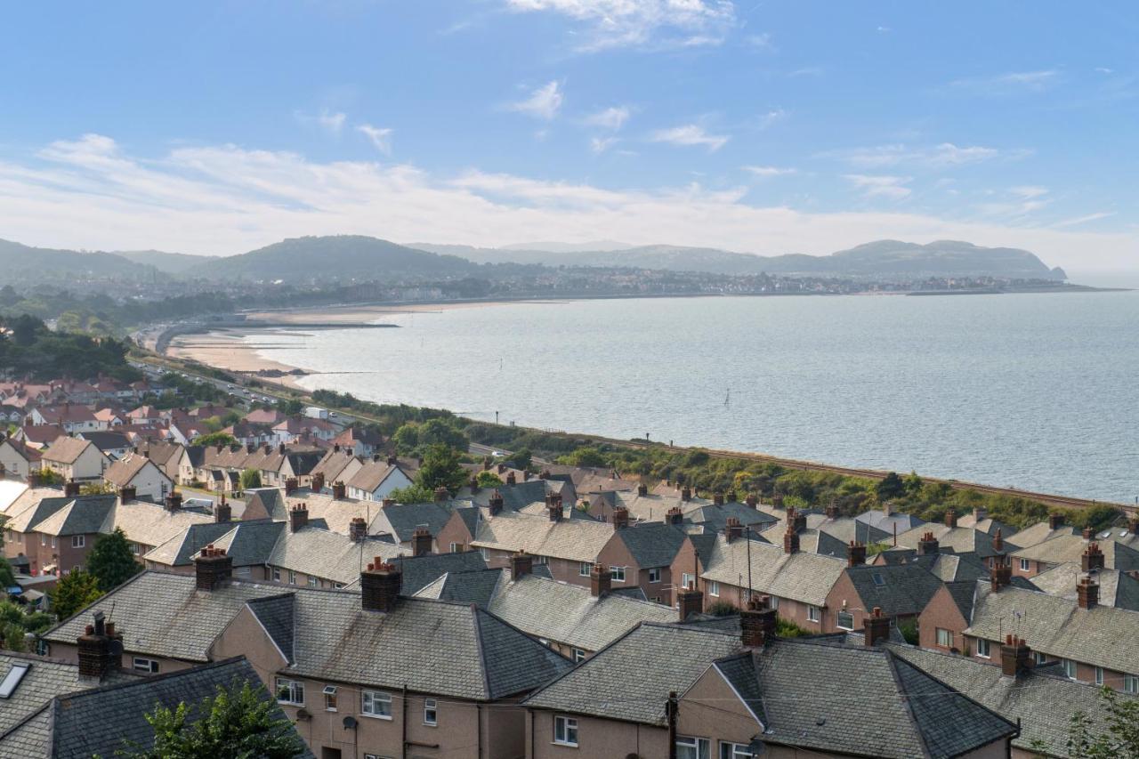 فيلا Windy Ridge Terrace With Beautiful Sea Views, North Wales Coast Old Colwyn المظهر الخارجي الصورة